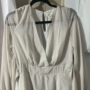 Women’s Japna dress.